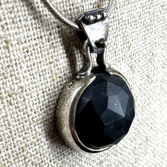 Silpada Sterling Silver Matte Faceted Black Onyx Pendant Necklace N1627 - Picture 2 of 10